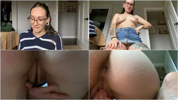 Divinebabe Mommy Helps Your Little Penis Cum FullHD